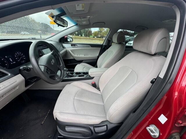 2017 Hyundai Sonata in Flowery Branch, GA 30542 - 18071487 11