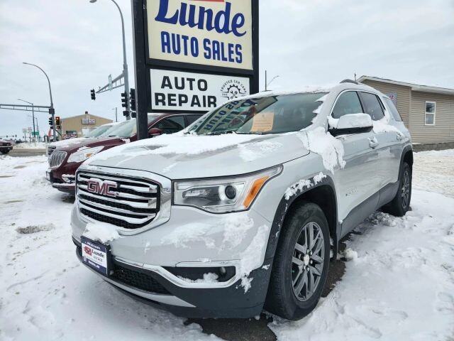 2019 GMC Acadia in Wadena, MN 56482 - 18071509 25
