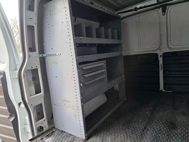 2018 Chevrolet Express 2500 in Blauvelt, NY 10913 - 18071521 46