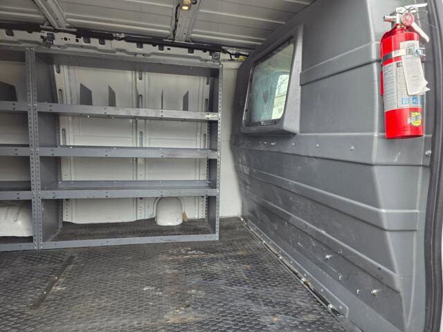 2018 Chevrolet Express 2500 in Blauvelt, NY 10913 - 18071521 48