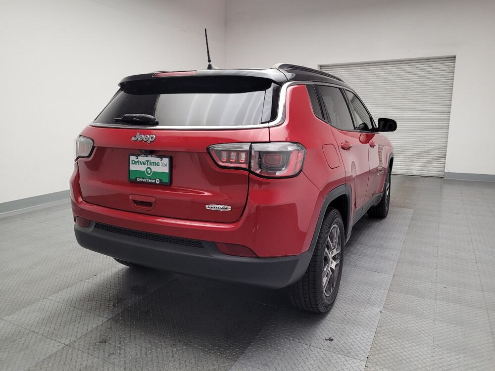 2018 Jeep Compass in Glendale, AZ 85301 - 18071526 7