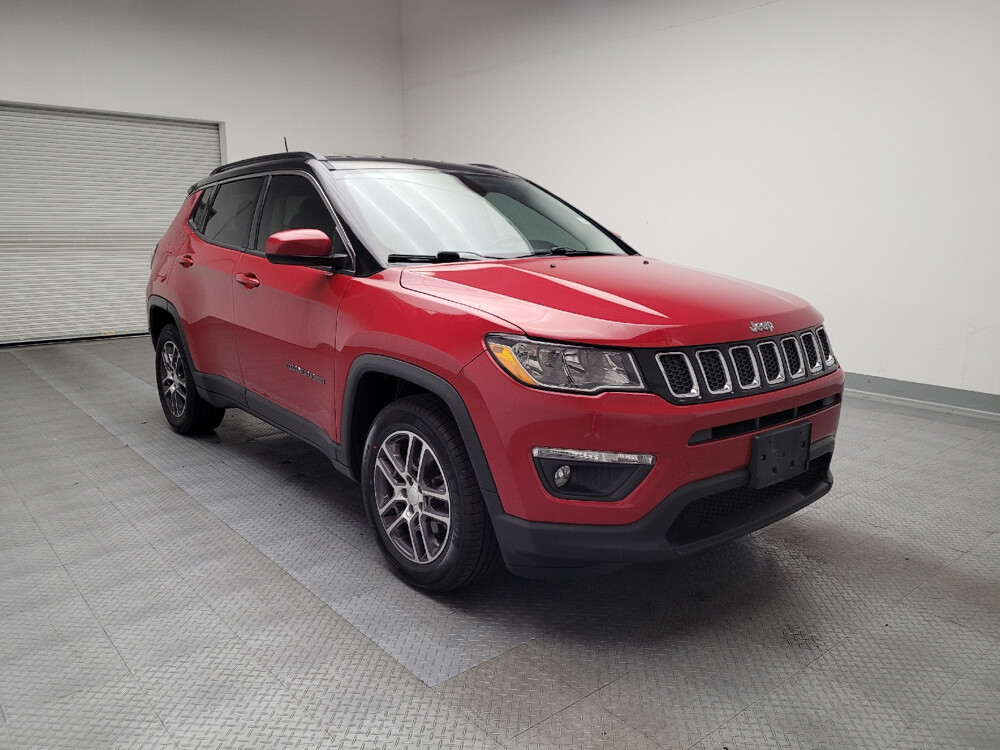 2018 Jeep Compass in Glendale, AZ 85301 - 18071526 13