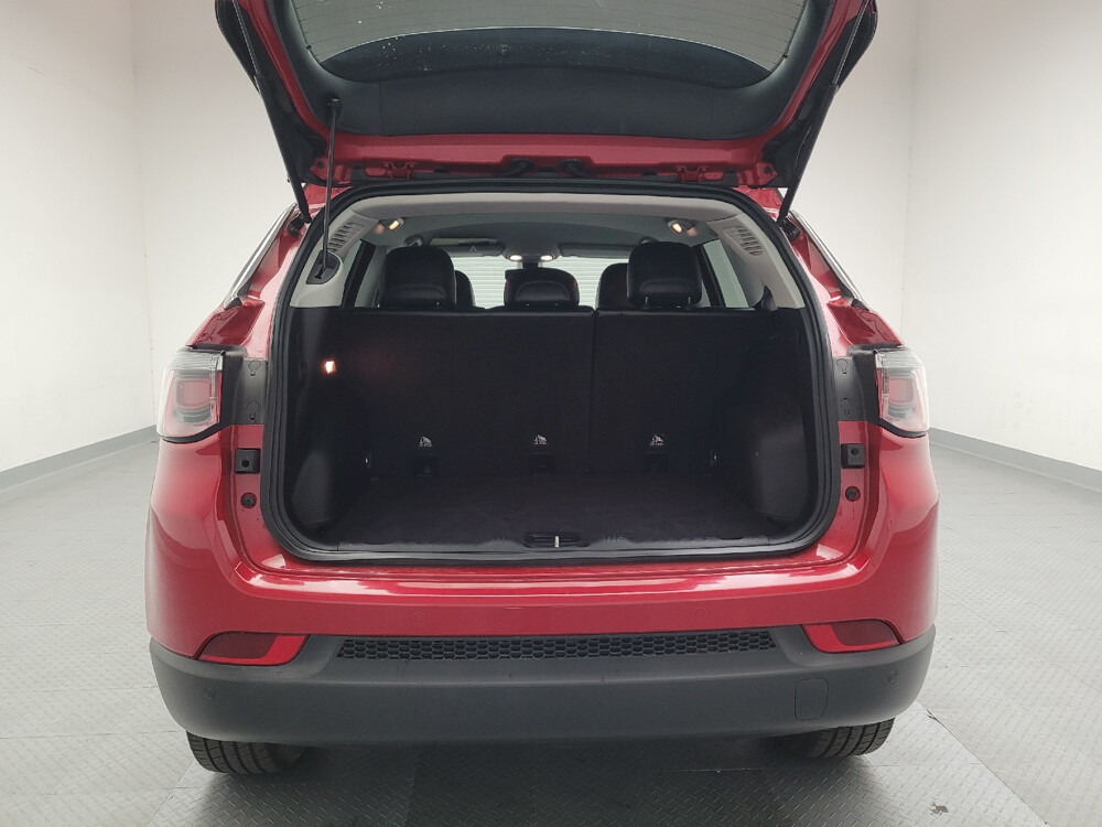 2018 Jeep Compass in Glendale, AZ 85301 - 18071526 29