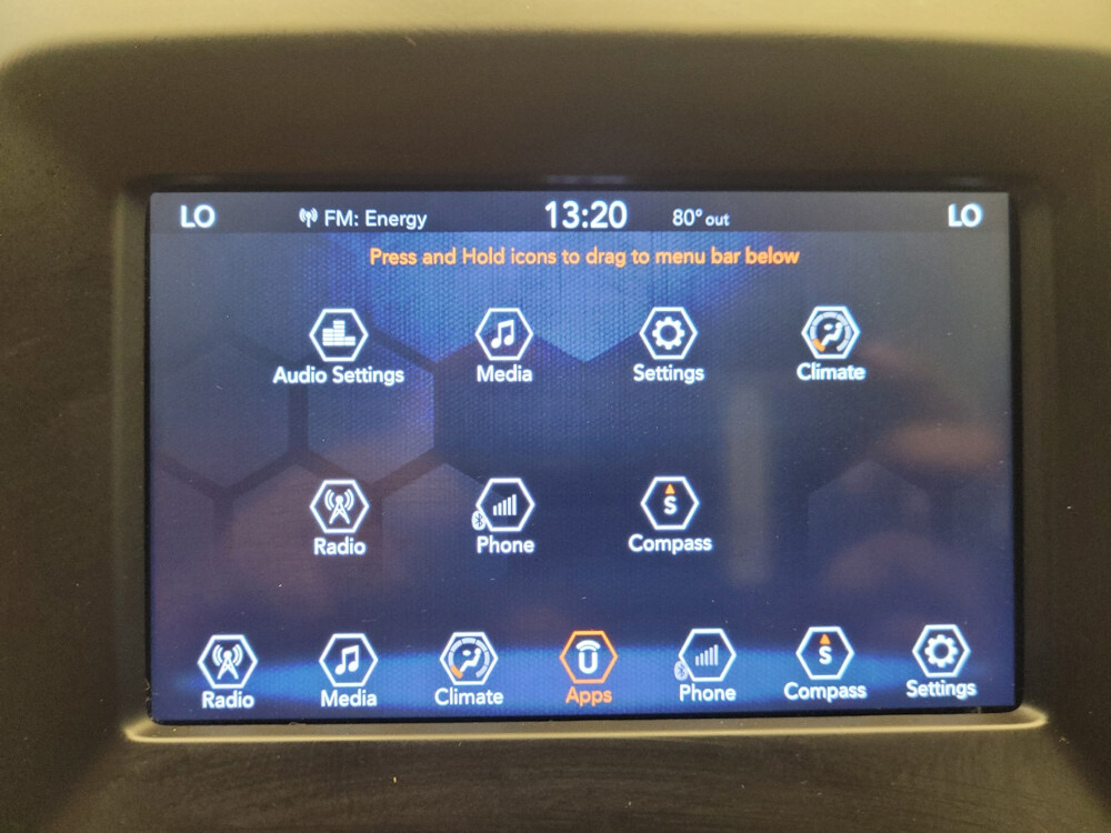 2018 Jeep Compass in Glendale, AZ 85301 - 18071526 25