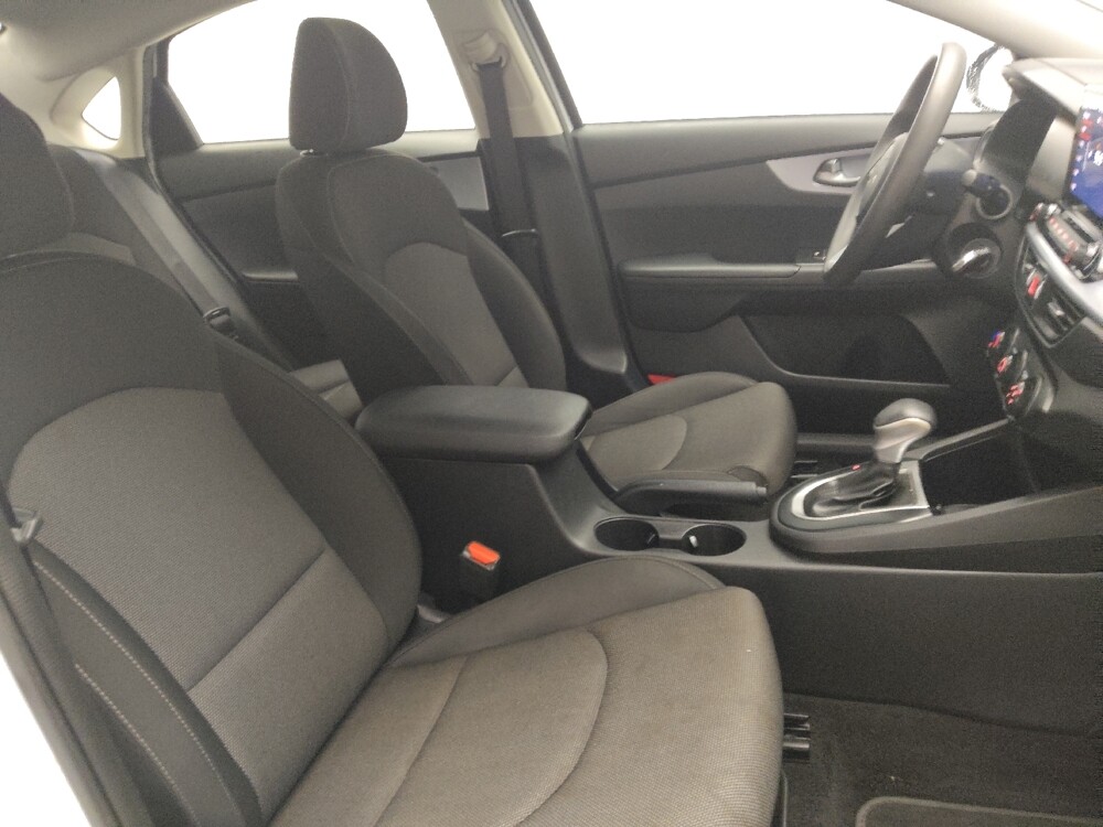 2022 Kia Forte in Conyers, GA 30094 - 18071545 21
