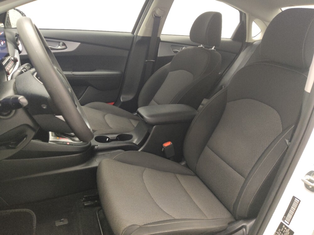 2022 Kia Forte in Conyers, GA 30094 - 18071545 17
