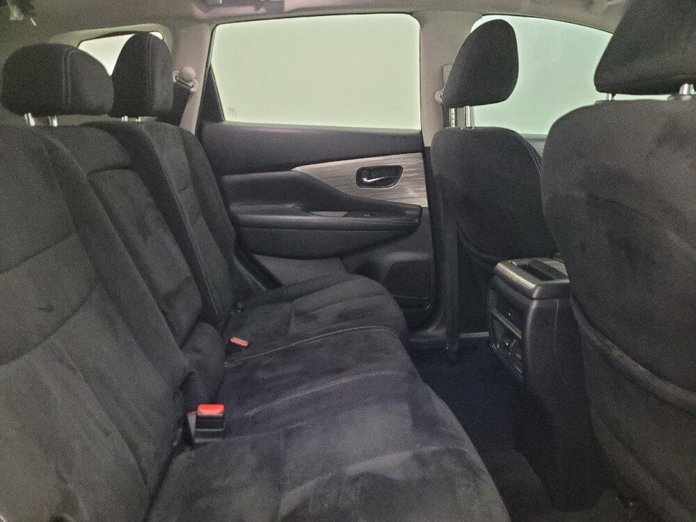 2018 Nissan Murano in Glendale, AZ 85301 - 18071574 19