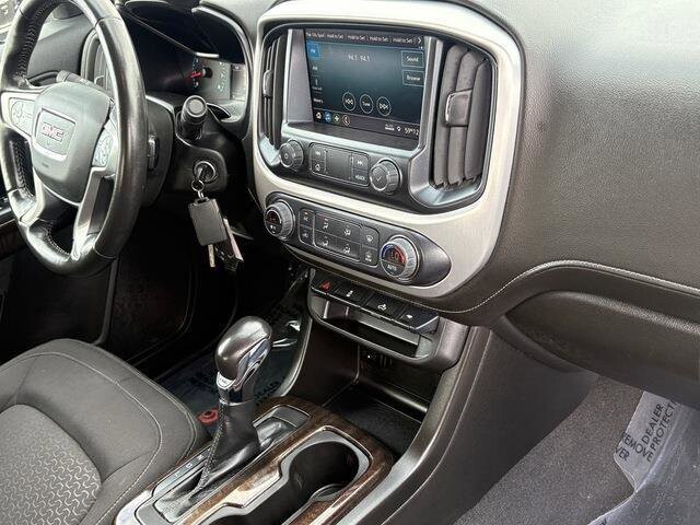 2022 GMC Canyon in Mesa, AZ 85212 - 18071586 32