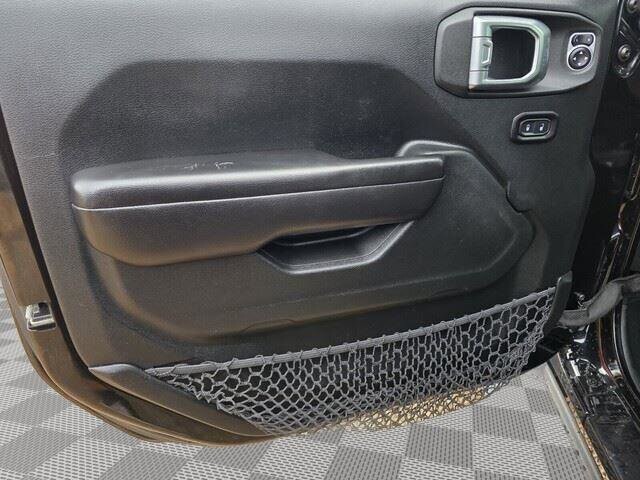 2018 Jeep Wrangler in Mesa, AZ 85212 - 18071588 12