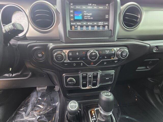 2018 Jeep Wrangler in Mesa, AZ 85212 - 18071588 20