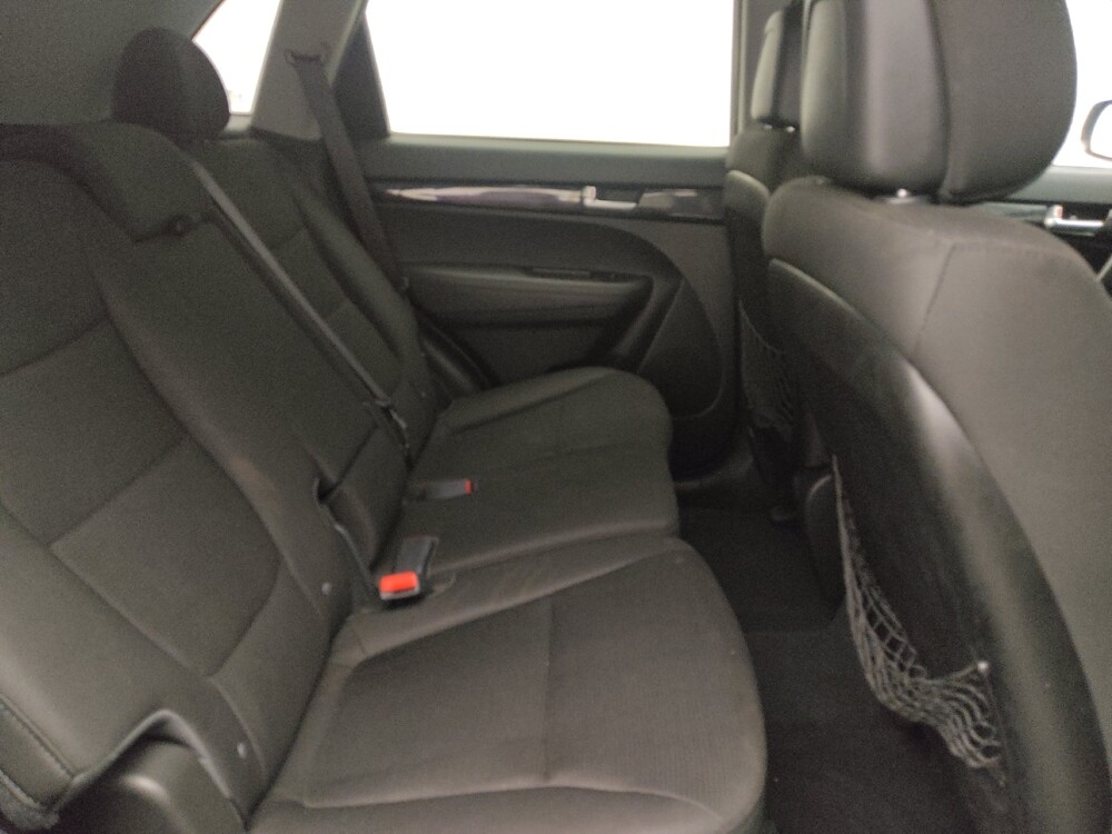 2014 Kia Sorento in Orlando, FL 32808 - 18071594 19