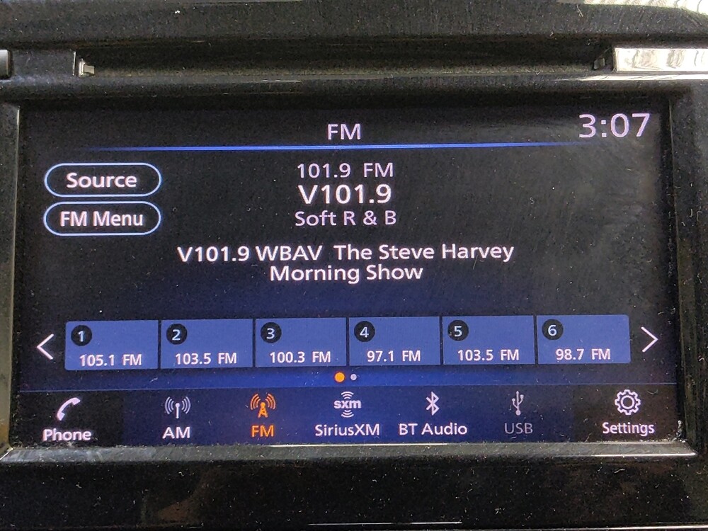 2020 Nissan Rogue Sport in Charleston, SC 29414 - 18071612 25