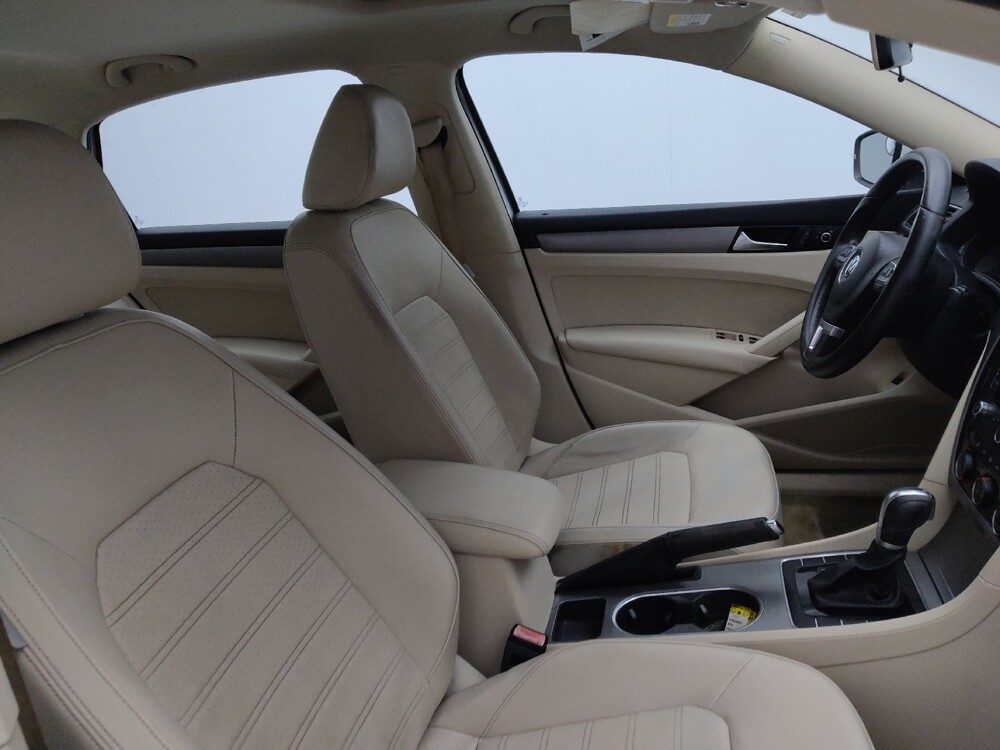 2015 Volkswagen Passat in Greenville, NC 27834 - 18071613 21