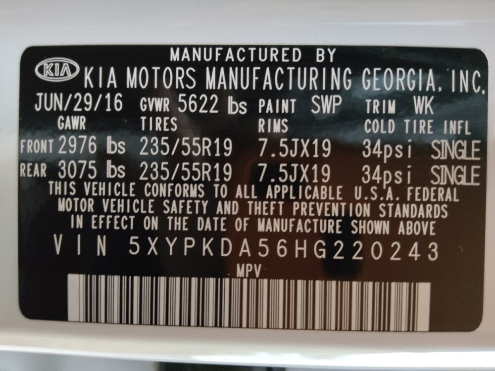 2017 Kia Sorento in Lakewood, CO 80215 - 18071627 33