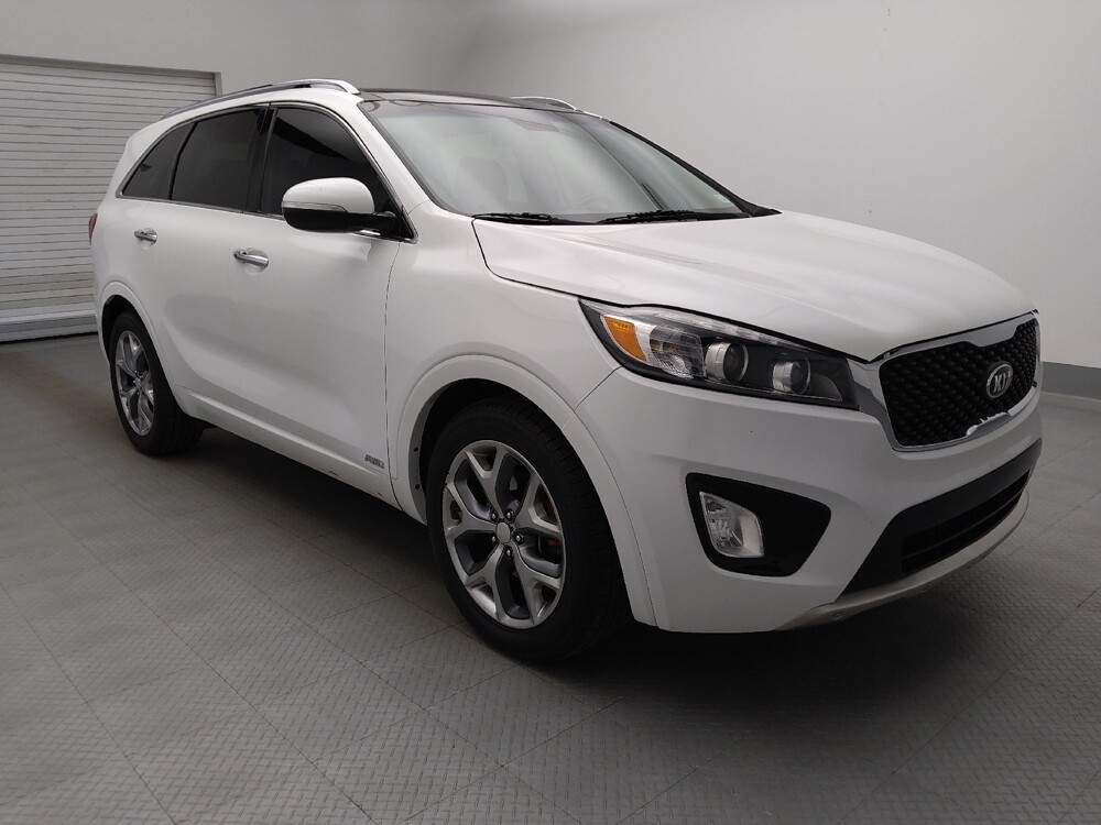 2017 Kia Sorento in Lakewood, CO 80215 - 18071627 13