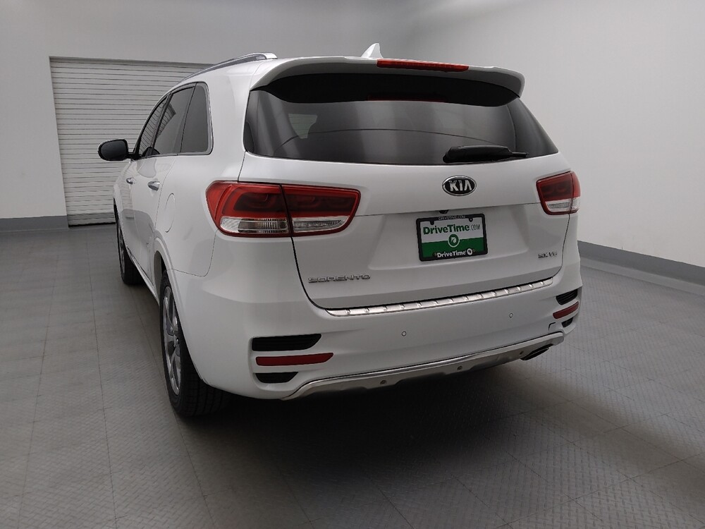2017 Kia Sorento in Lakewood, CO 80215 - 18071627 6