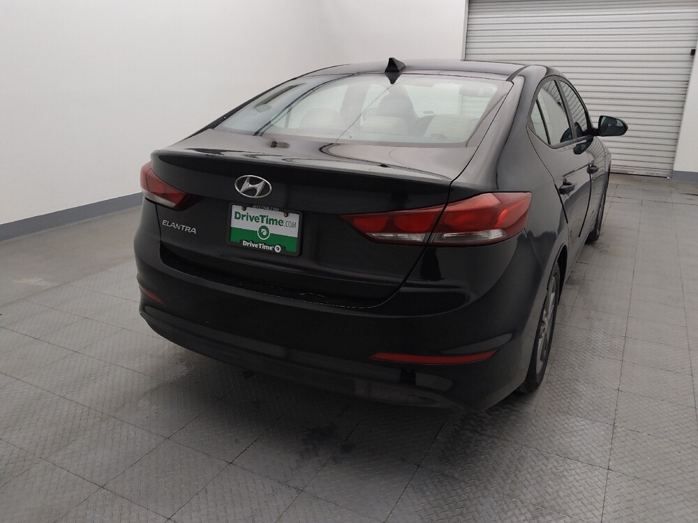2017 Hyundai Elantra in Houston, TX 77060 - 18071640 7