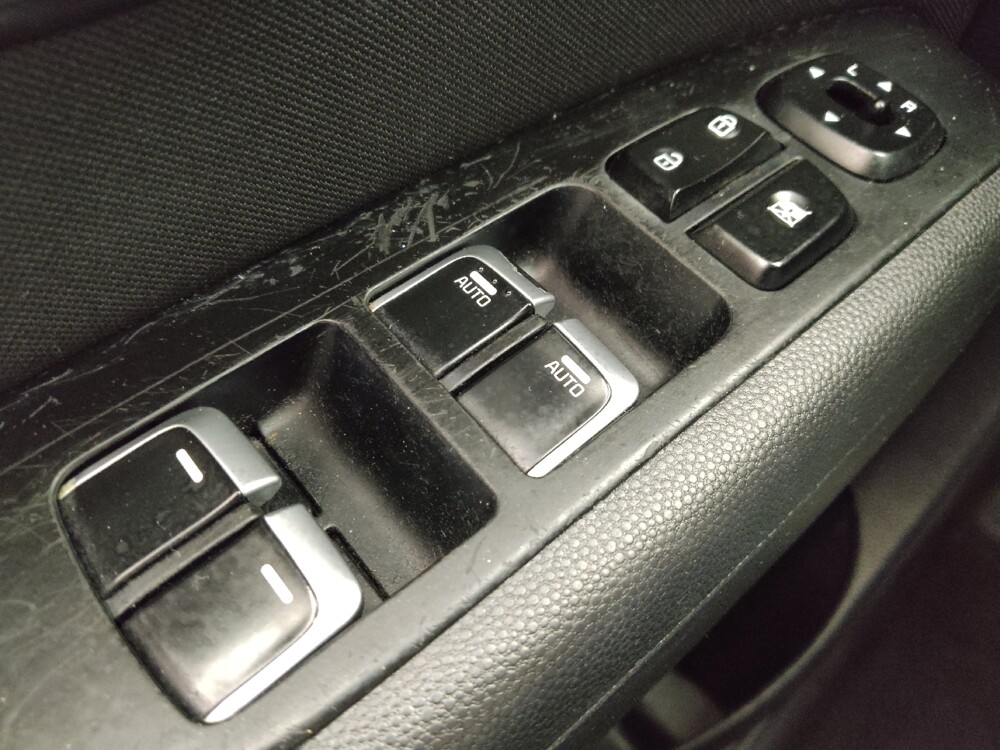 2019 Kia Soul in Houston, TX 77074 - 18071641 27