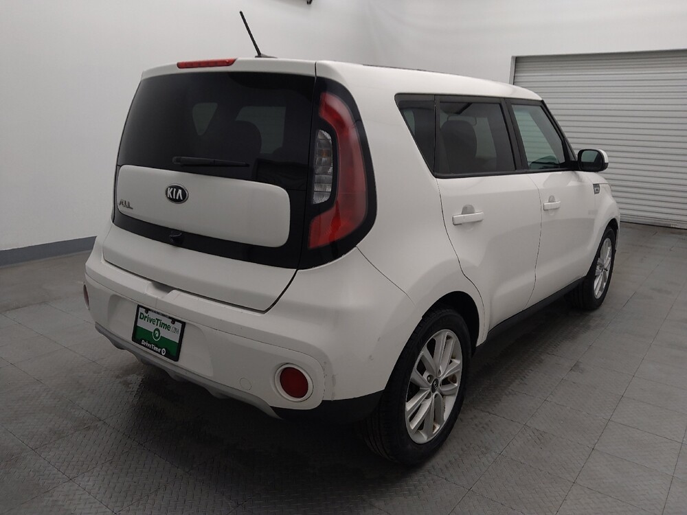 2019 Kia Soul in Houston, TX 77074 - 18071641 9