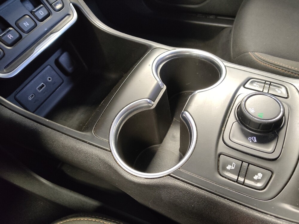 2018 GMC Terrain in Houston, TX 77034 - 18071643 26