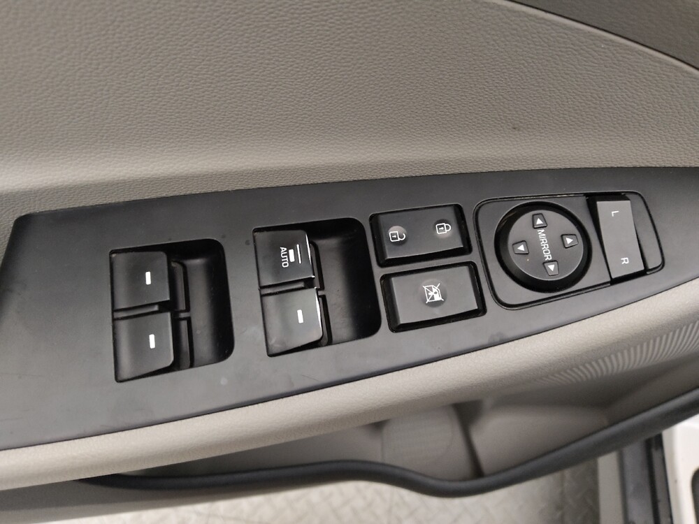 2018 Hyundai Tucson in St. Louis, MO 63136 - 18071678 27