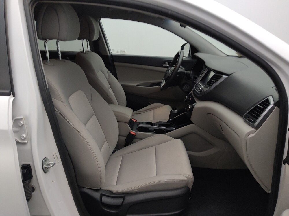 2018 Hyundai Tucson in St. Louis, MO 63136 - 18071678 21