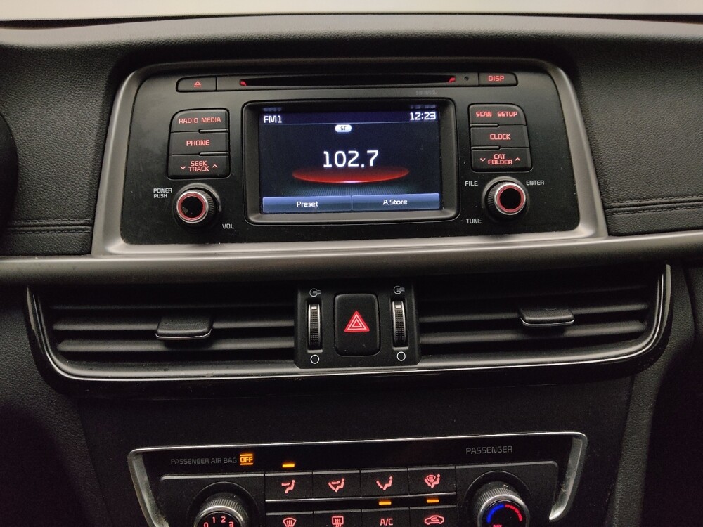 2017 Kia Optima in Des Moines, IA 50310 - 18071681 25