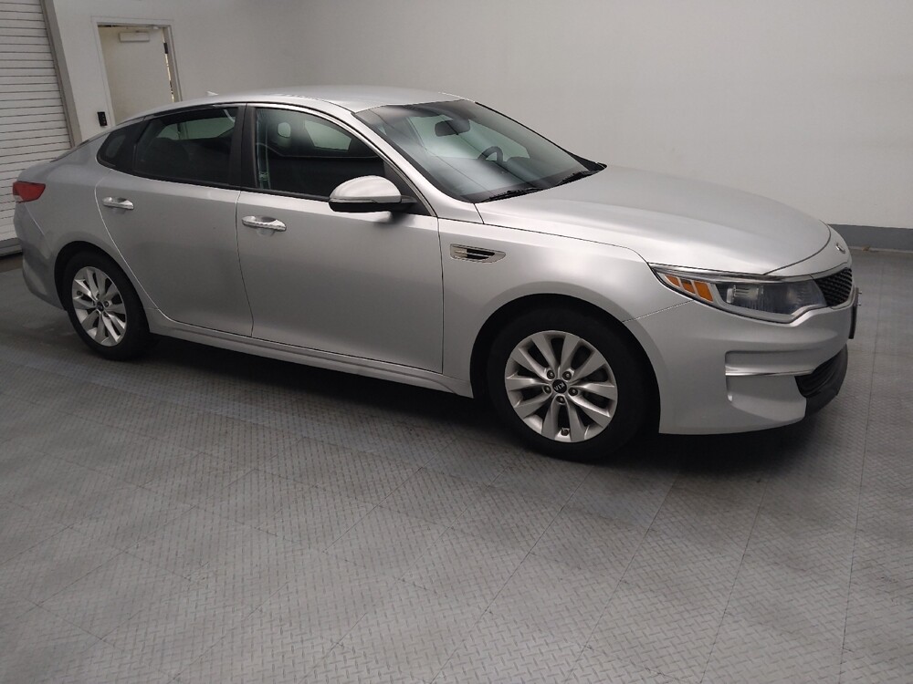 2017 Kia Optima in Des Moines, IA 50310 - 18071681 11