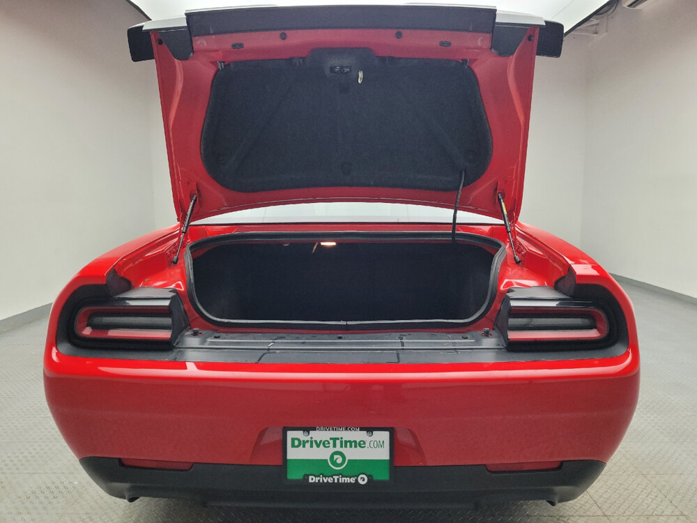 2018 Dodge Challenger in Eastpointe, MI 48021 - 18071685 29