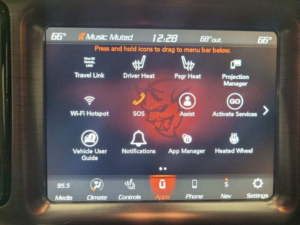 2018 Dodge Challenger in Eastpointe, MI 48021 - 18071685 25