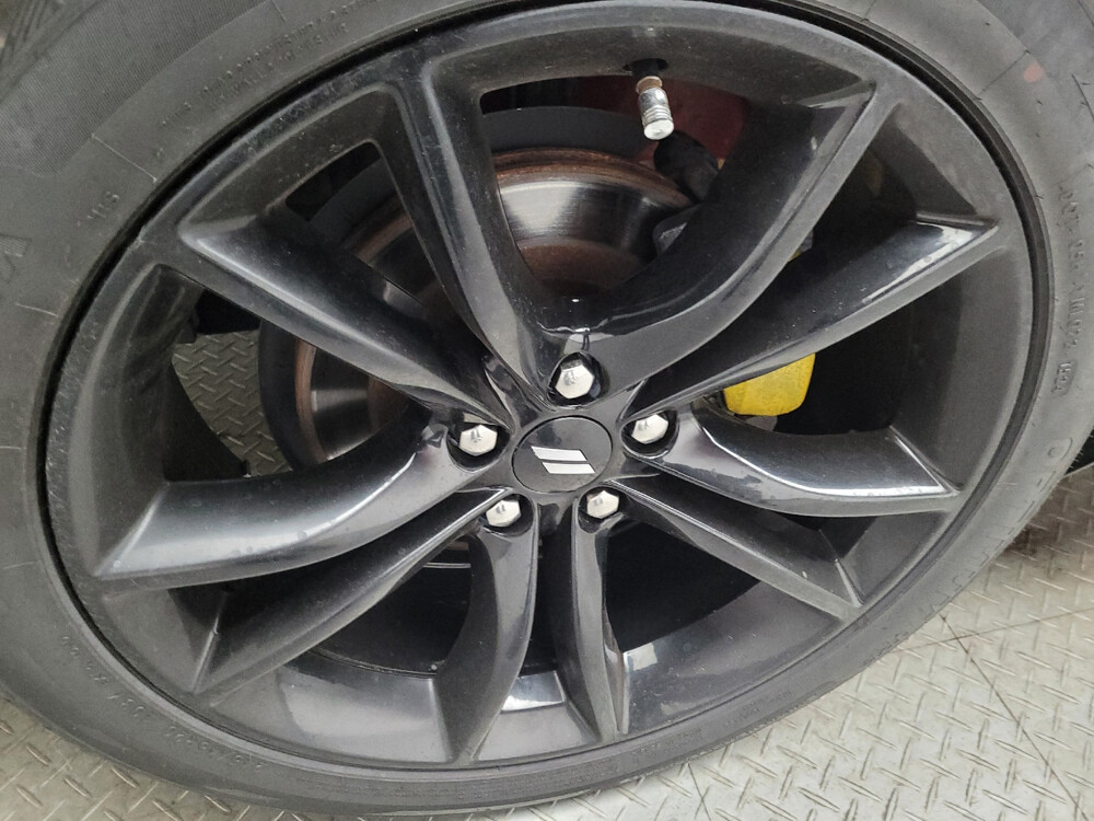 2018 Dodge Challenger in Eastpointe, MI 48021 - 18071685 31