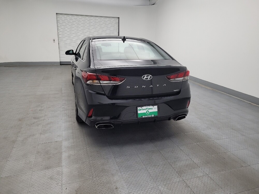 2019 Hyundai Sonata in Maple Heights, OH 44137 - 18071736 6