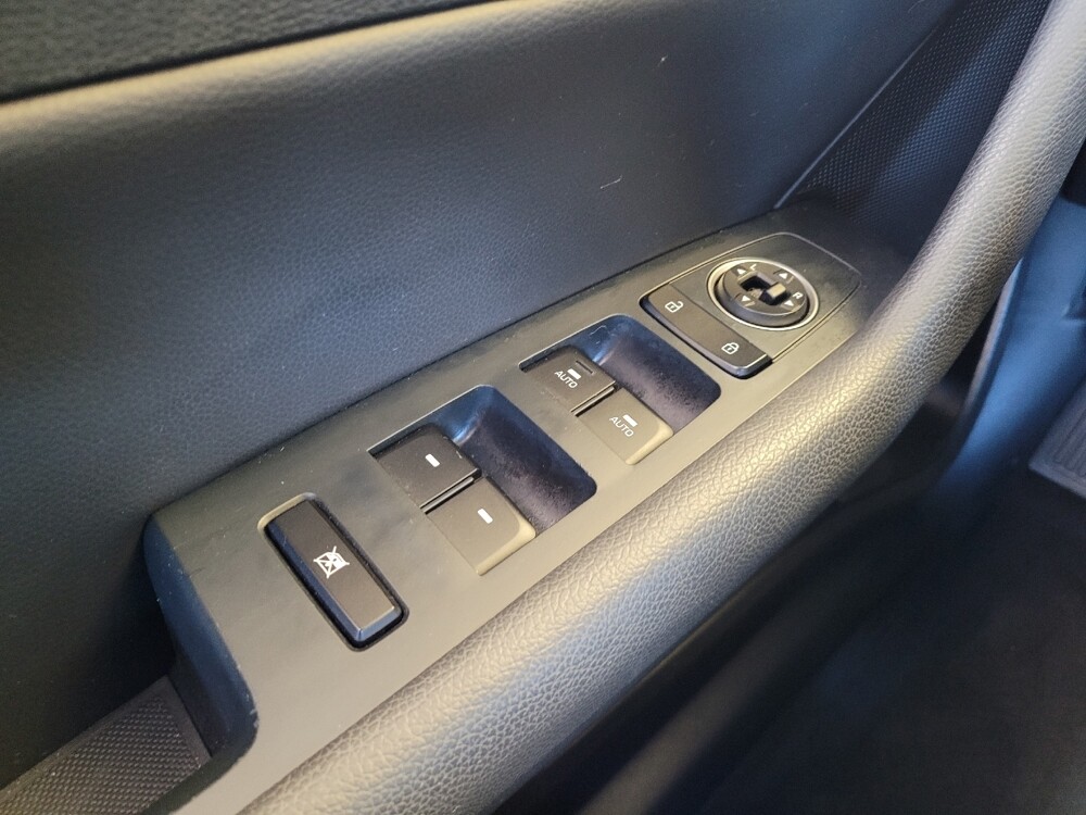 2019 Hyundai Sonata in Maple Heights, OH 44137 - 18071736 27