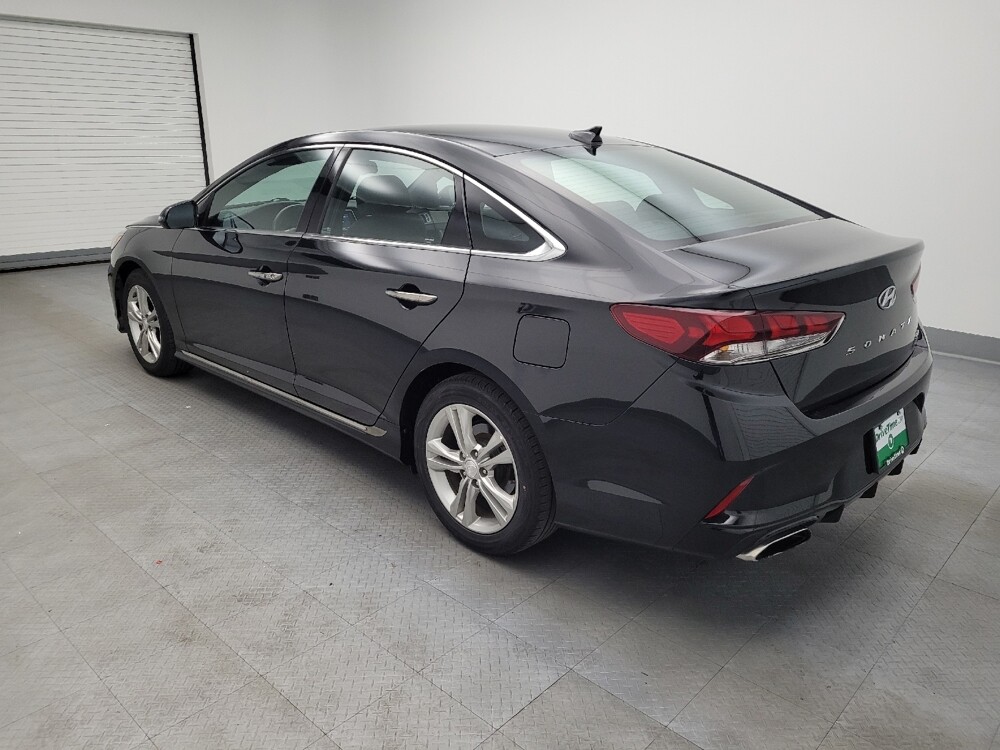 2019 Hyundai Sonata in Maple Heights, OH 44137 - 18071736 3