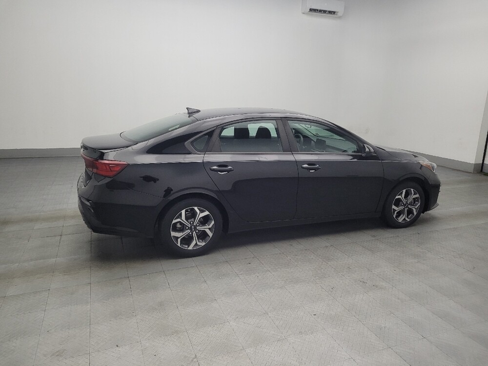 2019 Kia Forte in Stone Mountain, GA 30083 - 18071737 10