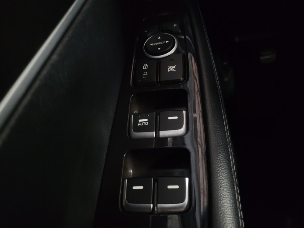 2017 Kia Sorento in Athens, GA 30606 - 18071759 27