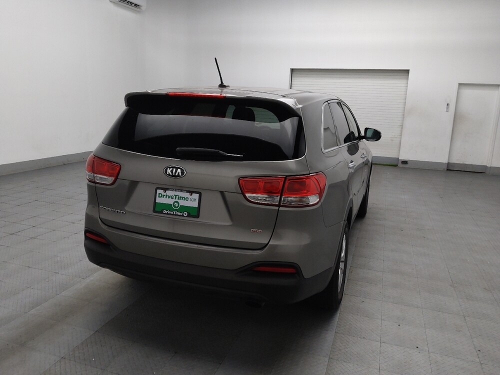 2017 Kia Sorento in Athens, GA 30606 - 18071759 7