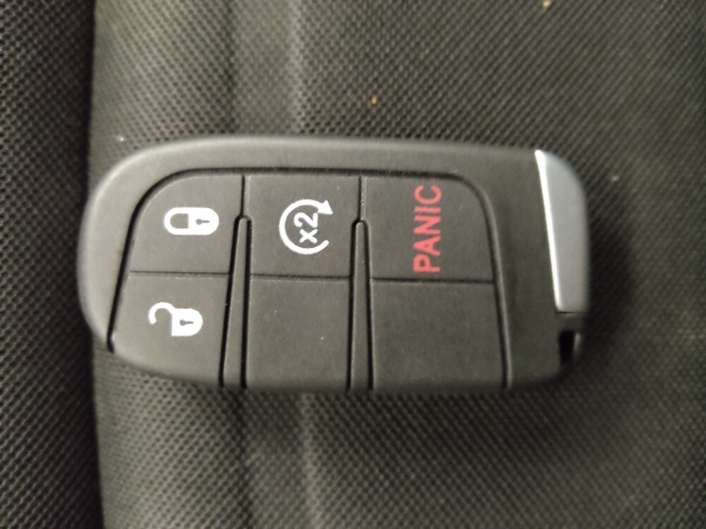 2019 Jeep Renegade in St. Louis, MO 63136 - 18071764 32