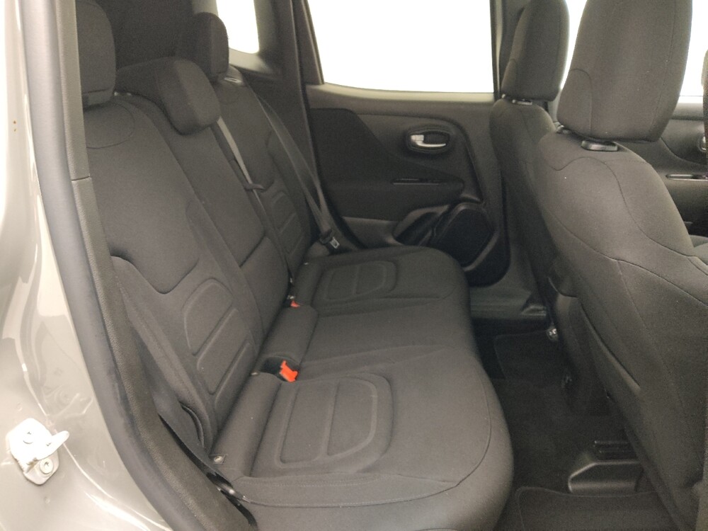 2019 Jeep Renegade in St. Louis, MO 63136 - 18071764 19