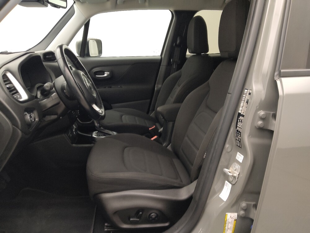 2019 Jeep Renegade in St. Louis, MO 63136 - 18071764 17