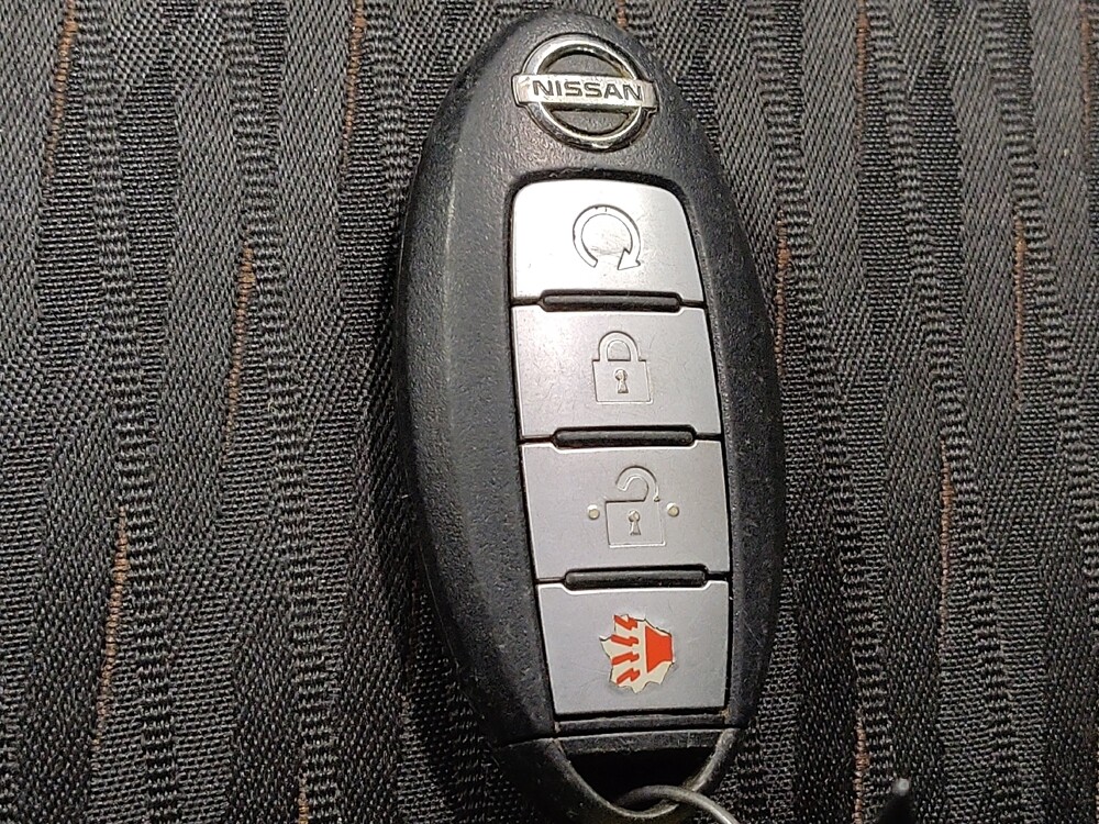 2017 Nissan Rogue in Lewisville, TX 75067 - 18071769 32