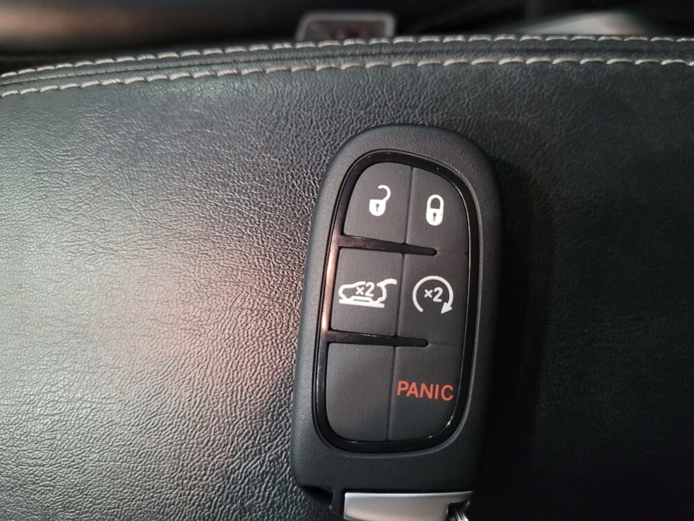 2022 Jeep Cherokee in Newport News, VA 23601 - 18071770 32