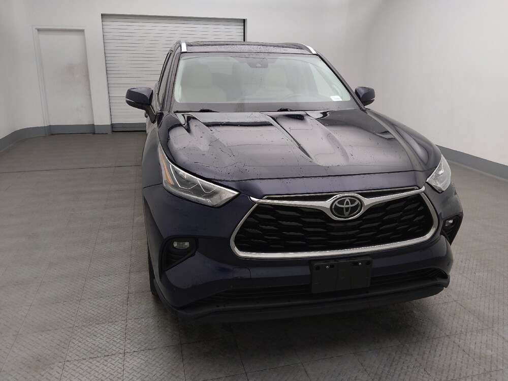 2020 Toyota Highlander in St. Louis, MO 63136 - 18071799 14