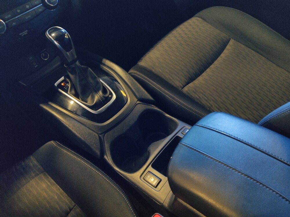 2017 Nissan Rogue in Columbia, SC 29210 - 18071803 26