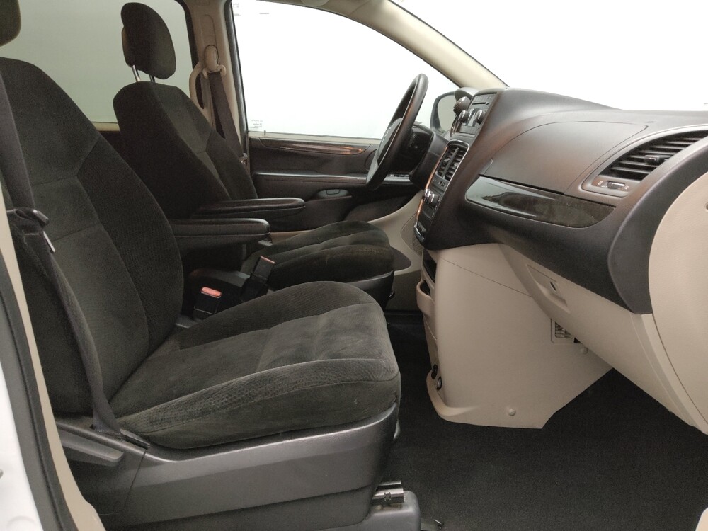 2016 Dodge Grand Caravan in Lubbock, TX 79424 - 18071830 21