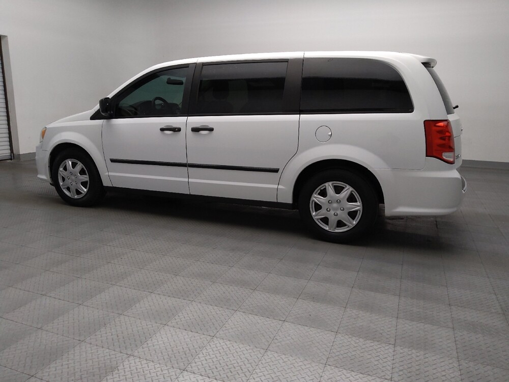 2016 Dodge Grand Caravan in Lubbock, TX 79424 - 18071830 3