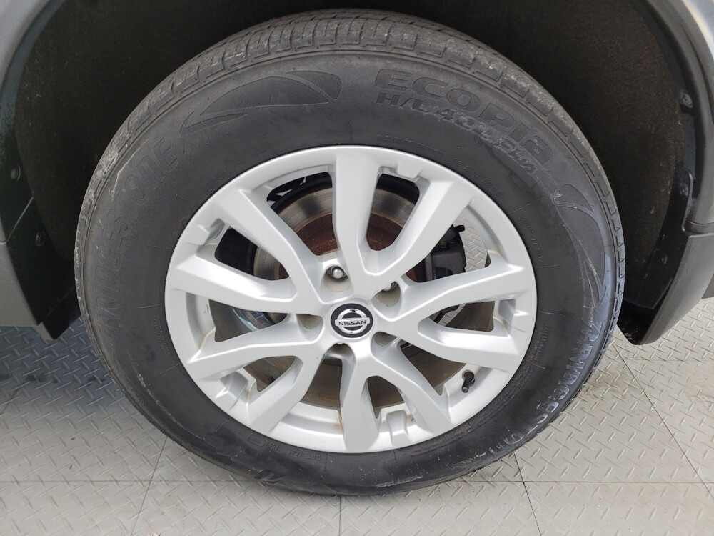 2018 Nissan Rogue in Lexington, KY 40509 - 18071841 31