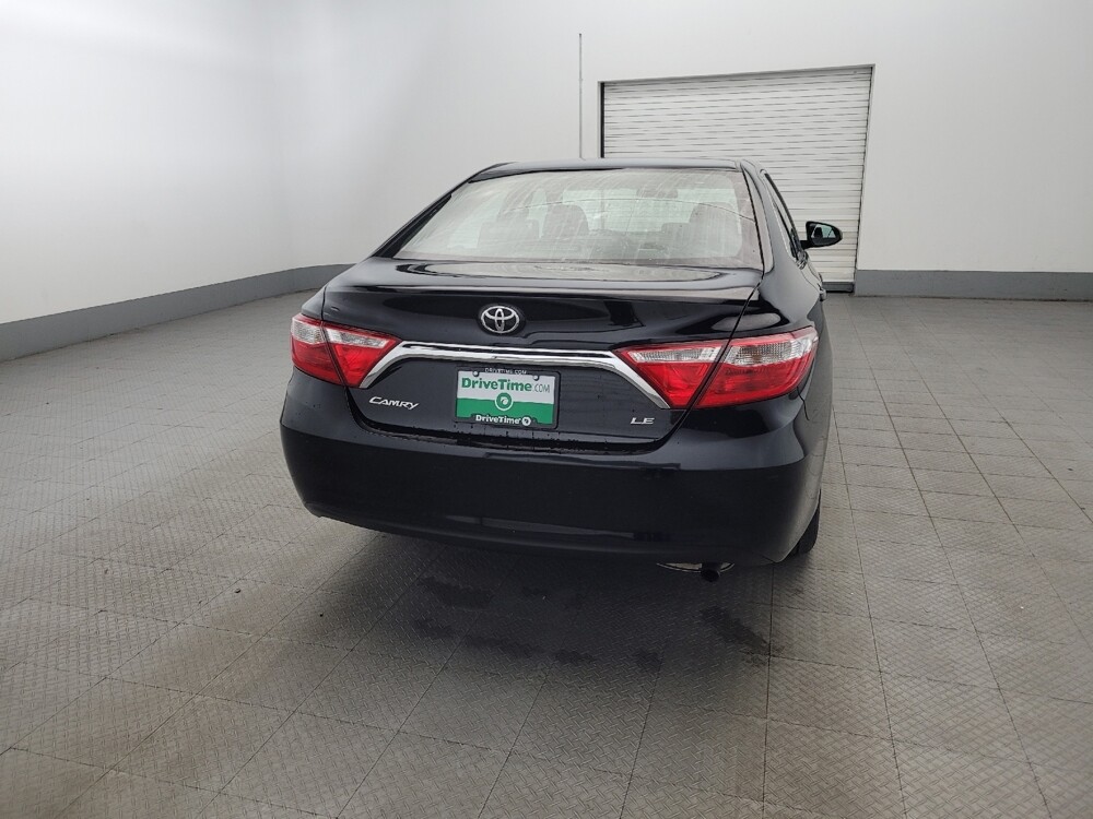 2017 Toyota Camry in Newport News, VA 23601 - 18071842 7