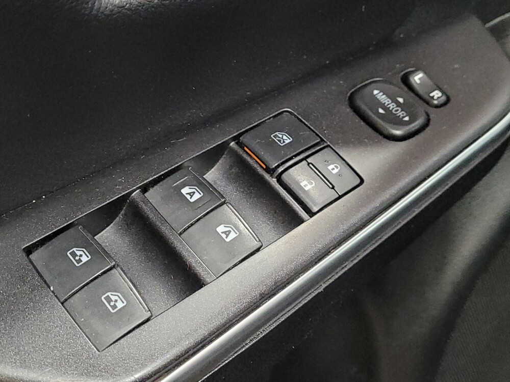 2017 Toyota Camry in Newport News, VA 23601 - 18071842 27