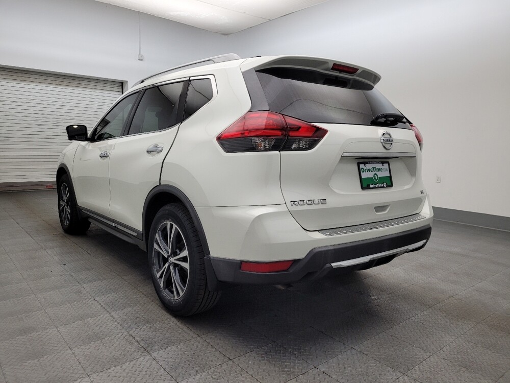 2017 Nissan Rogue in Glendale, AZ 85301 - 18071873 10